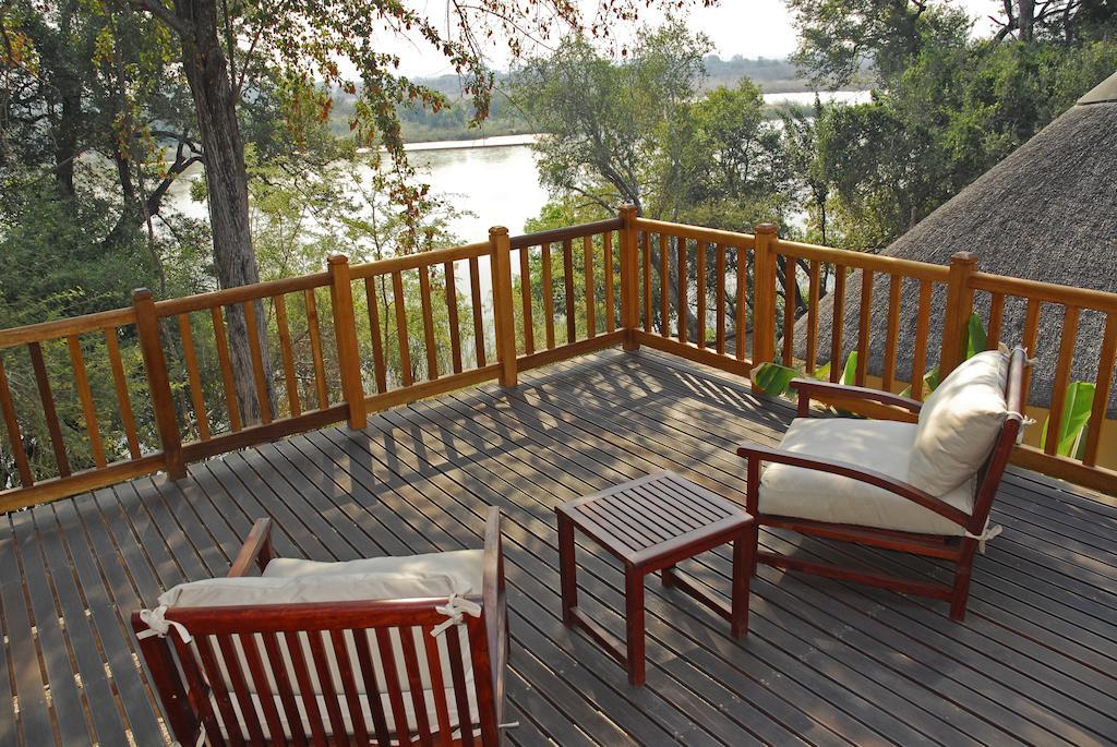 Divava Okavango Resort And Spa Bagani Екстериор снимка